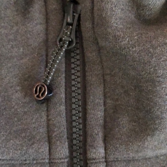 Lululemon Scuba Hoodie - Picture 3 of 7